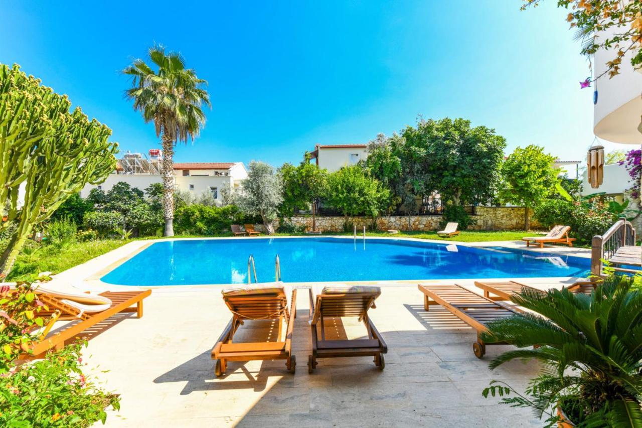 Duplex House With Shared Pool Near Beach In Kalkan Apartment Exterior photo